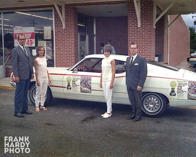 Torino at Jitney Jungle _RTP_1_13_13   SFW