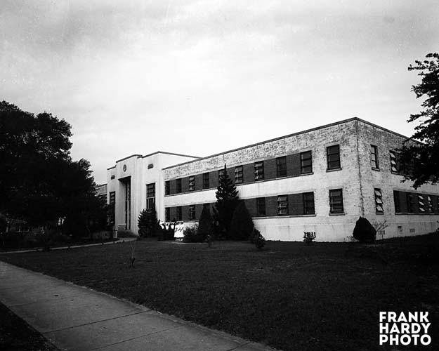 Nuns in Front ofNurses Home 2 _ RTP _SFW