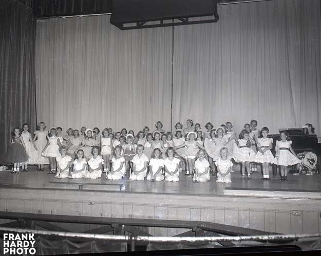 Hoffman Dance Group 1 _ 1956 _ RTP _ SFW