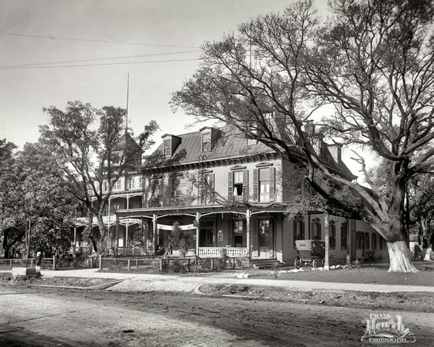 Escambia Hotel_SFW