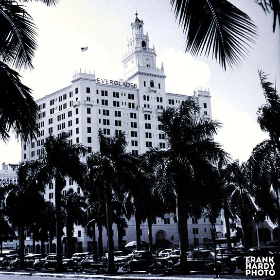 Hotel Everglades Building _ 8x8 _ 24 May 16_RTP_SFW