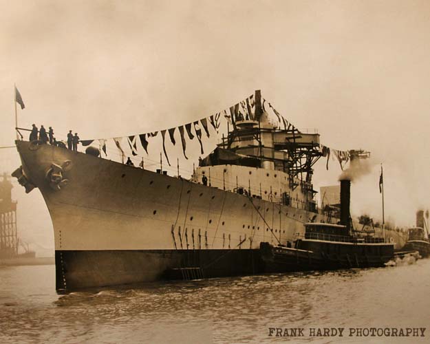 USS Pensacola _ 10x8 _RTP_22 July 16 _ Sharpened _SFW